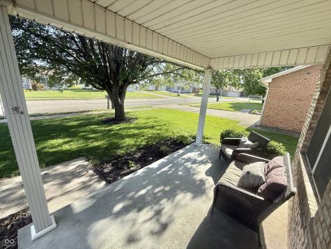 1251 Pin Oak Circle Seymour IN 47274