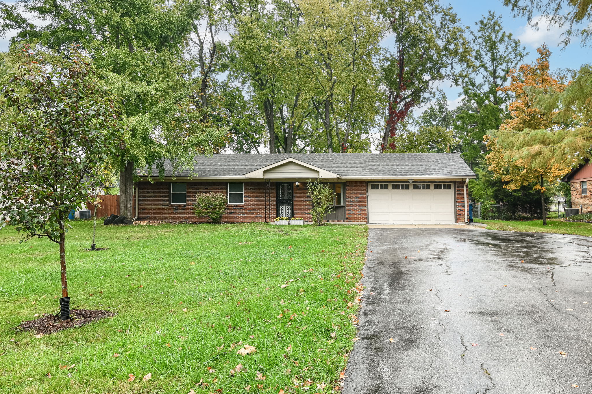 6913 Hague Road Indianapolis IN 46256