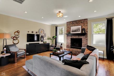 4932 Willow Ridge Court Zionsville IN 46077