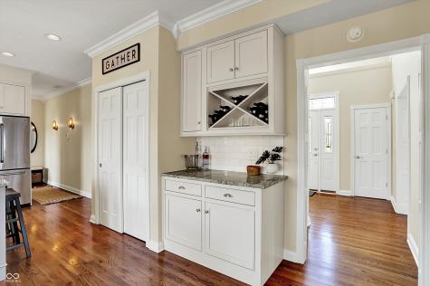 4932 Willow Ridge Court Zionsville IN 46077