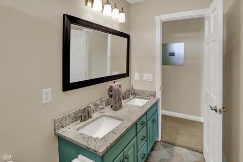 4932 Willow Ridge Court Zionsville IN 46077