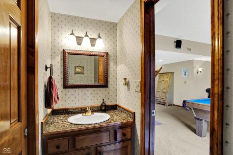 4932 Willow Ridge Court Zionsville IN 46077