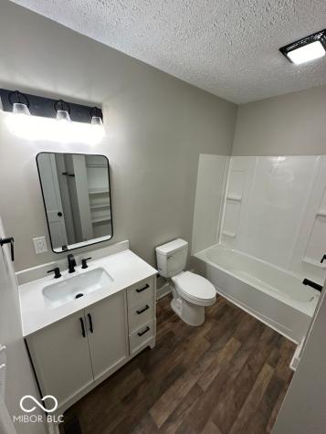 941 N Tuxedo Street Indianapolis IN 46201