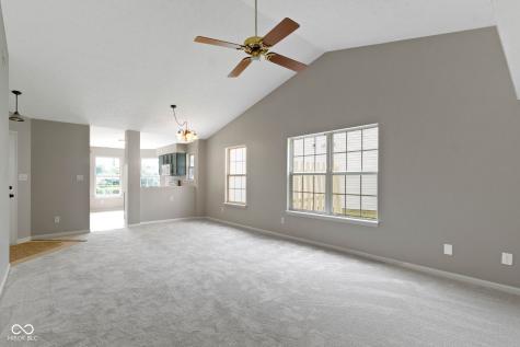 10880 Washington Bay Drive Fishers IN 46037