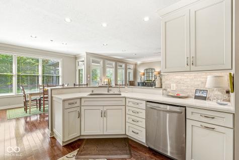 1240 Pintail Court Columbus IN 47201