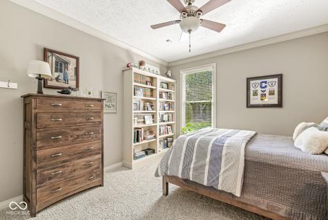 1240 Pintail Court Columbus IN 47201