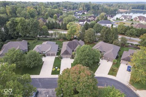 1240 Pintail Court Columbus IN 47201