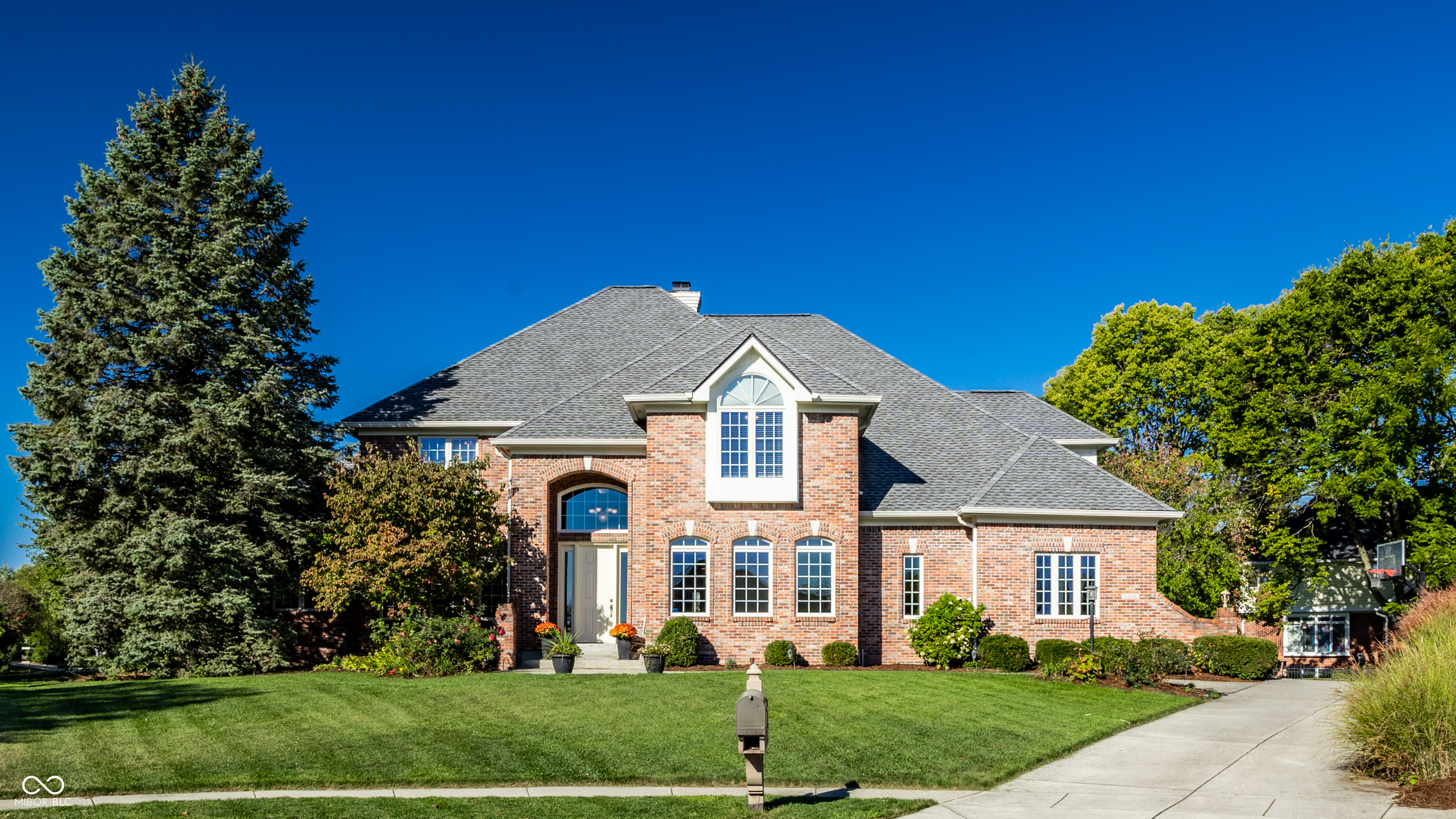 5304 Gray Eagle Court Carmel IN 46033