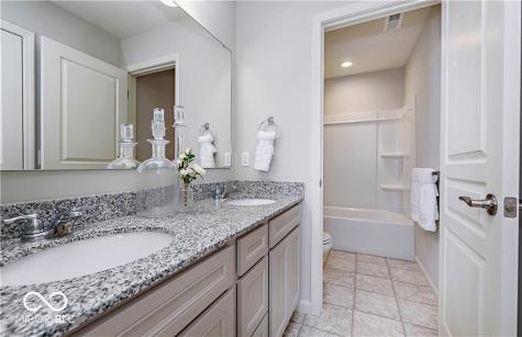 6878 Sable Point Drive Brownsburg IN 46112