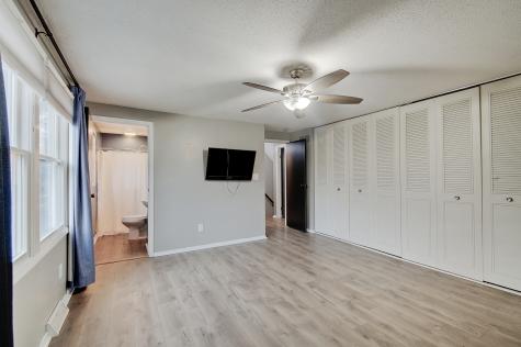 8609 Royal Meadow Drive Indianapolis IN 46217