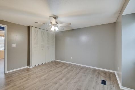 8609 Royal Meadow Drive Indianapolis IN 46217