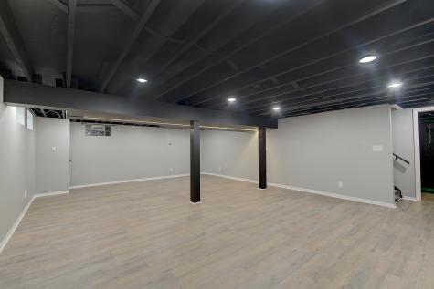 8609 Royal Meadow Drive Indianapolis IN 46217