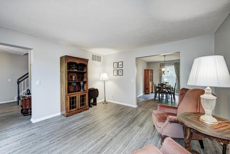 6726 Hollingsworth Drive Indianapolis IN 46268