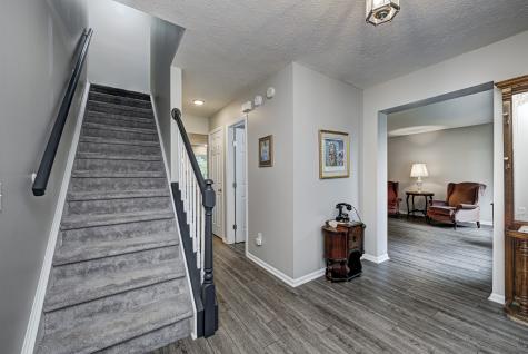 6726 Hollingsworth Drive Indianapolis IN 46268