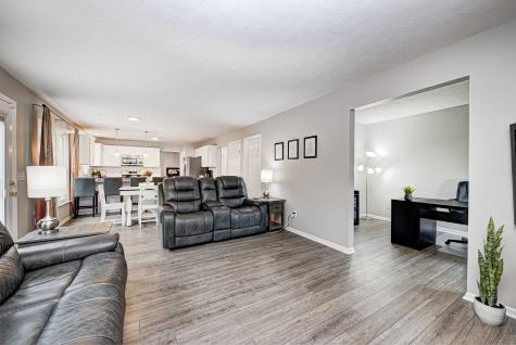6726 Hollingsworth Drive Indianapolis IN 46268