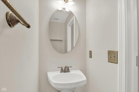 507 Walbridge Street Carmel IN 46032