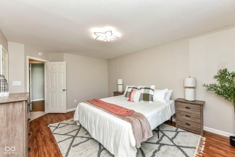 6236 N Woods Edge Court Mccordsville IN 46055