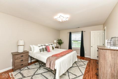 6236 N Woods Edge Court Mccordsville IN 46055