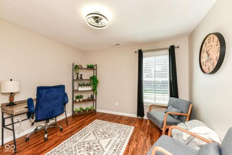 6236 N Woods Edge Court Mccordsville IN 46055