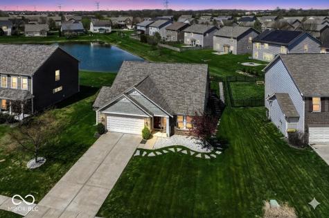 6236 N Woods Edge Court Mccordsville IN 46055