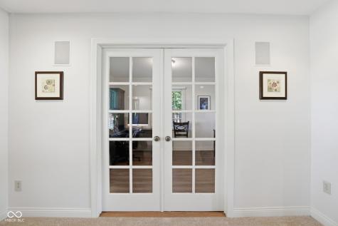 9605 Lincoln Boulevard Carmel IN 46280
