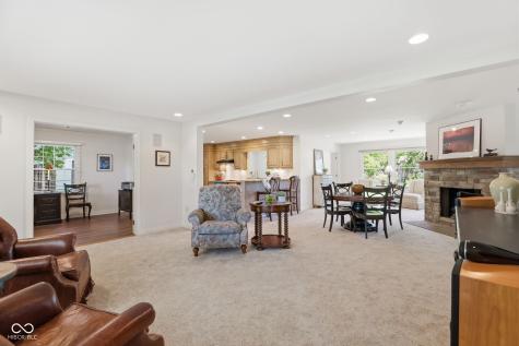 9605 Lincoln Boulevard Carmel IN 46280