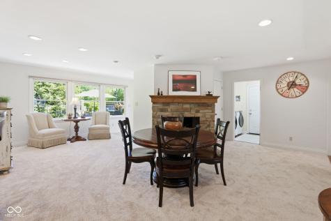 9605 Lincoln Boulevard Carmel IN 46280