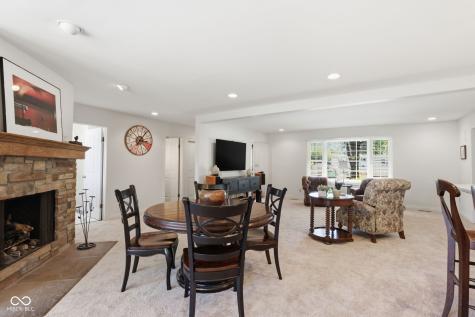 9605 Lincoln Boulevard Carmel IN 46280