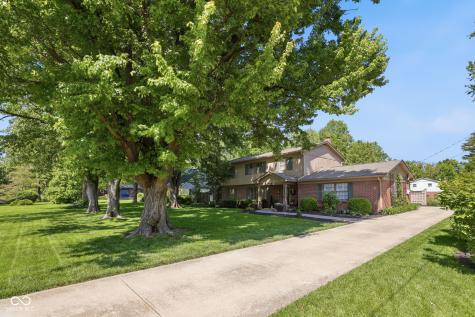 9605 Lincoln Boulevard Carmel IN 46280