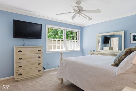9605 Lincoln Boulevard Carmel IN 46280