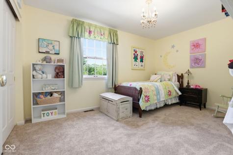 9605 Lincoln Boulevard Carmel IN 46280
