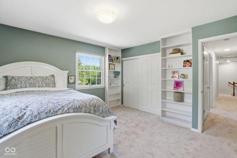 9605 Lincoln Boulevard Carmel IN 46280