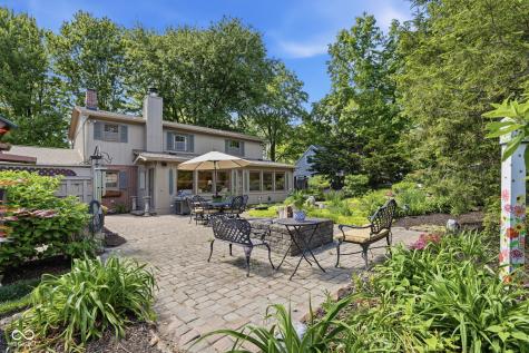 9605 Lincoln Boulevard Carmel IN 46280