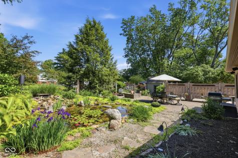 9605 Lincoln Boulevard Carmel IN 46280