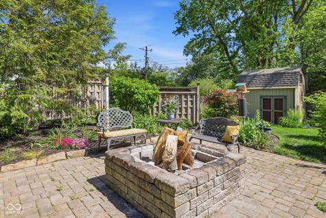 9605 Lincoln Boulevard Carmel IN 46280