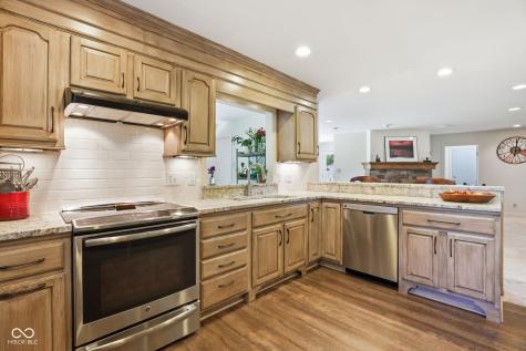 9605 Lincoln Boulevard Carmel IN 46280