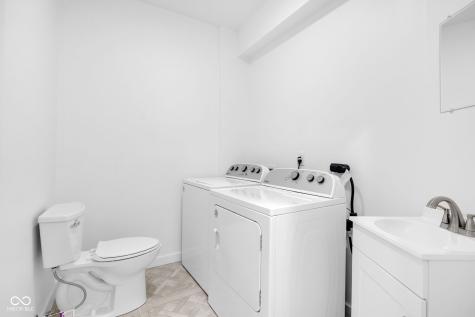 822 Villa Avenue Indianapolis IN 46203