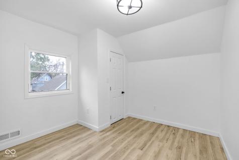 822 Villa Avenue Indianapolis IN 46203