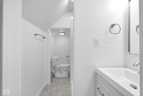 822 Villa Avenue Indianapolis IN 46203