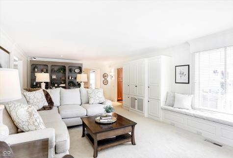 11469 Valley Meadow Drive Zionsville IN 46077