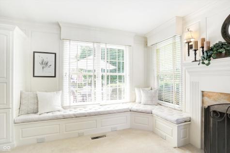 11469 Valley Meadow Drive Zionsville IN 46077