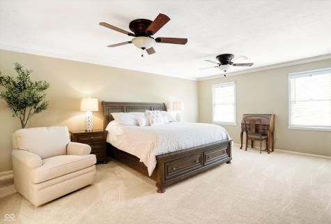 11469 Valley Meadow Drive Zionsville IN 46077
