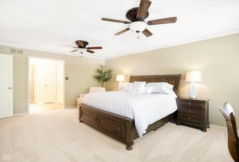 11469 Valley Meadow Drive Zionsville IN 46077