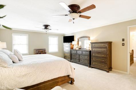 11469 Valley Meadow Drive Zionsville IN 46077