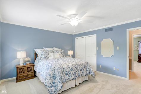 11469 Valley Meadow Drive Zionsville IN 46077