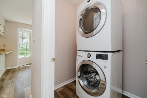 11975 Glen Cove Drive Indianapolis IN 46236