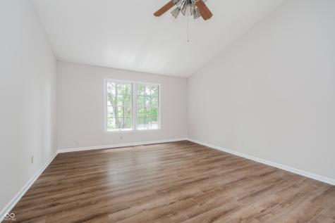11975 Glen Cove Drive Indianapolis IN 46236
