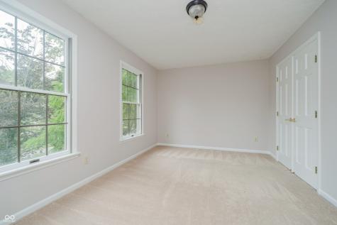 11975 Glen Cove Drive Indianapolis IN 46236