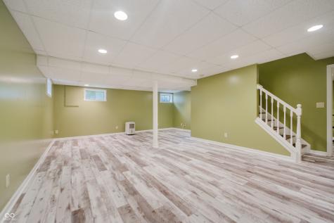 11975 Glen Cove Drive Indianapolis IN 46236