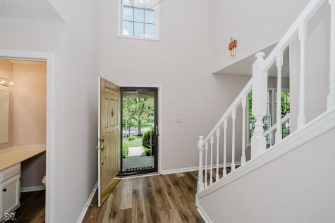 11975 Glen Cove Drive Indianapolis IN 46236